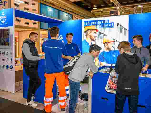 Aktivität am Panoramic Messestand ist hoch