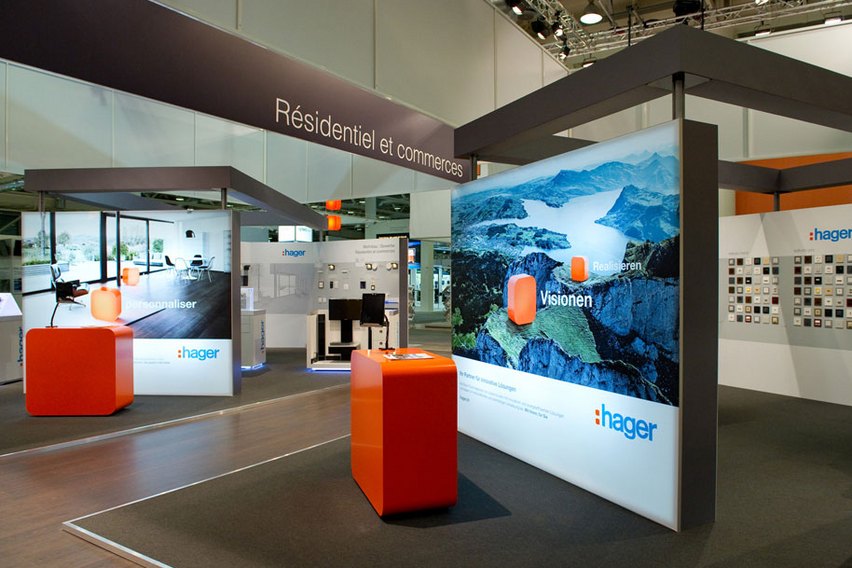 Messebau in der Schweiz für klare Bildkommunikation und Besucheransprache.