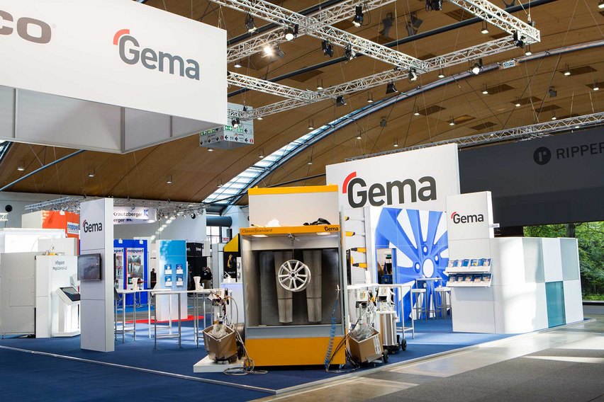 Messebau für GEMA an der Paint EXPO zusammen mit Ihrem Partner GRACO. Klare und einfache Marken-Führung im Raum. 